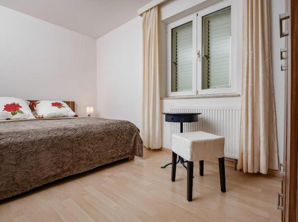 Apartments Villa Slavica Ičići Eksteriør bilde