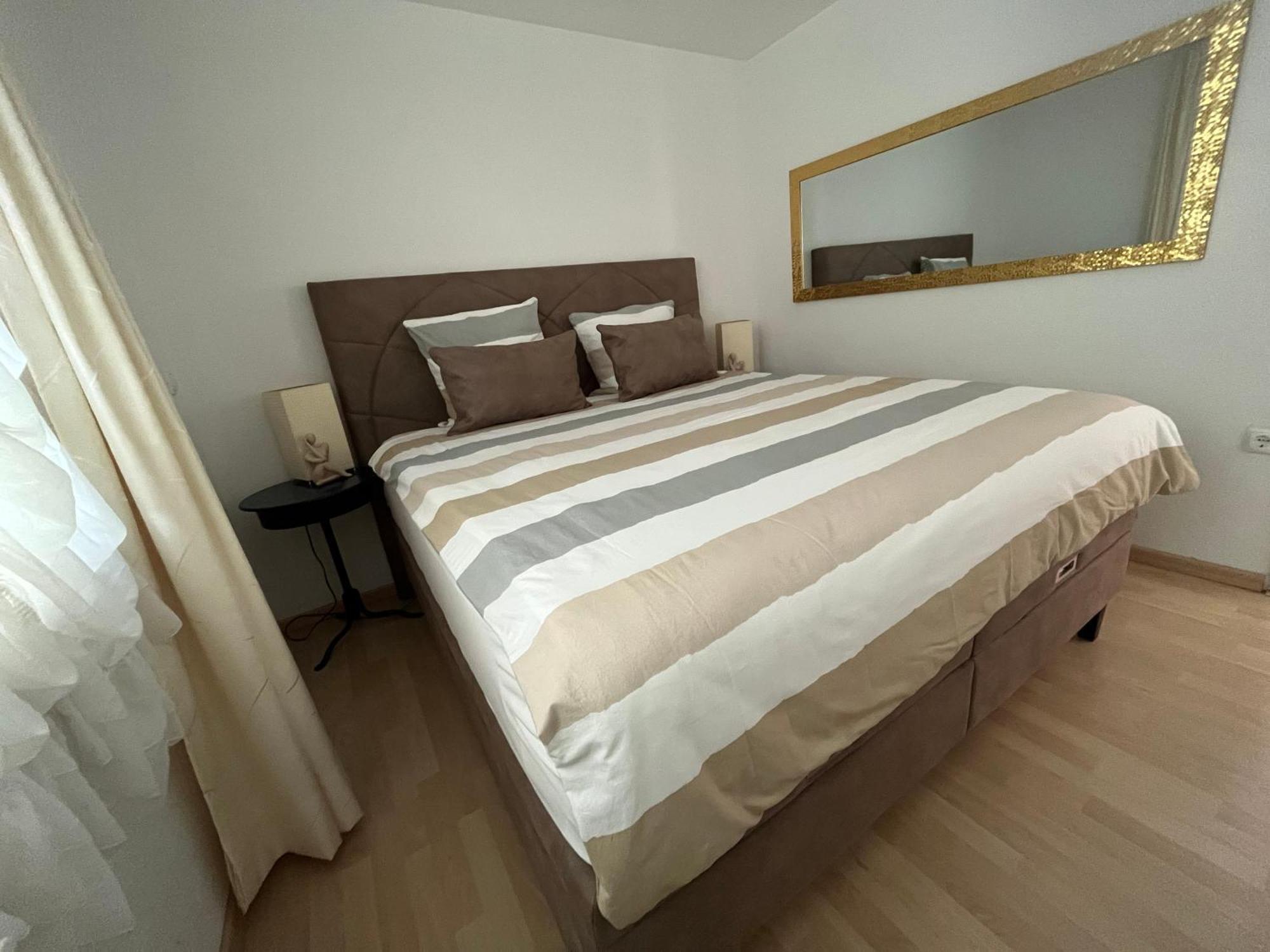 Apartments Villa Slavica Ičići Eksteriør bilde
